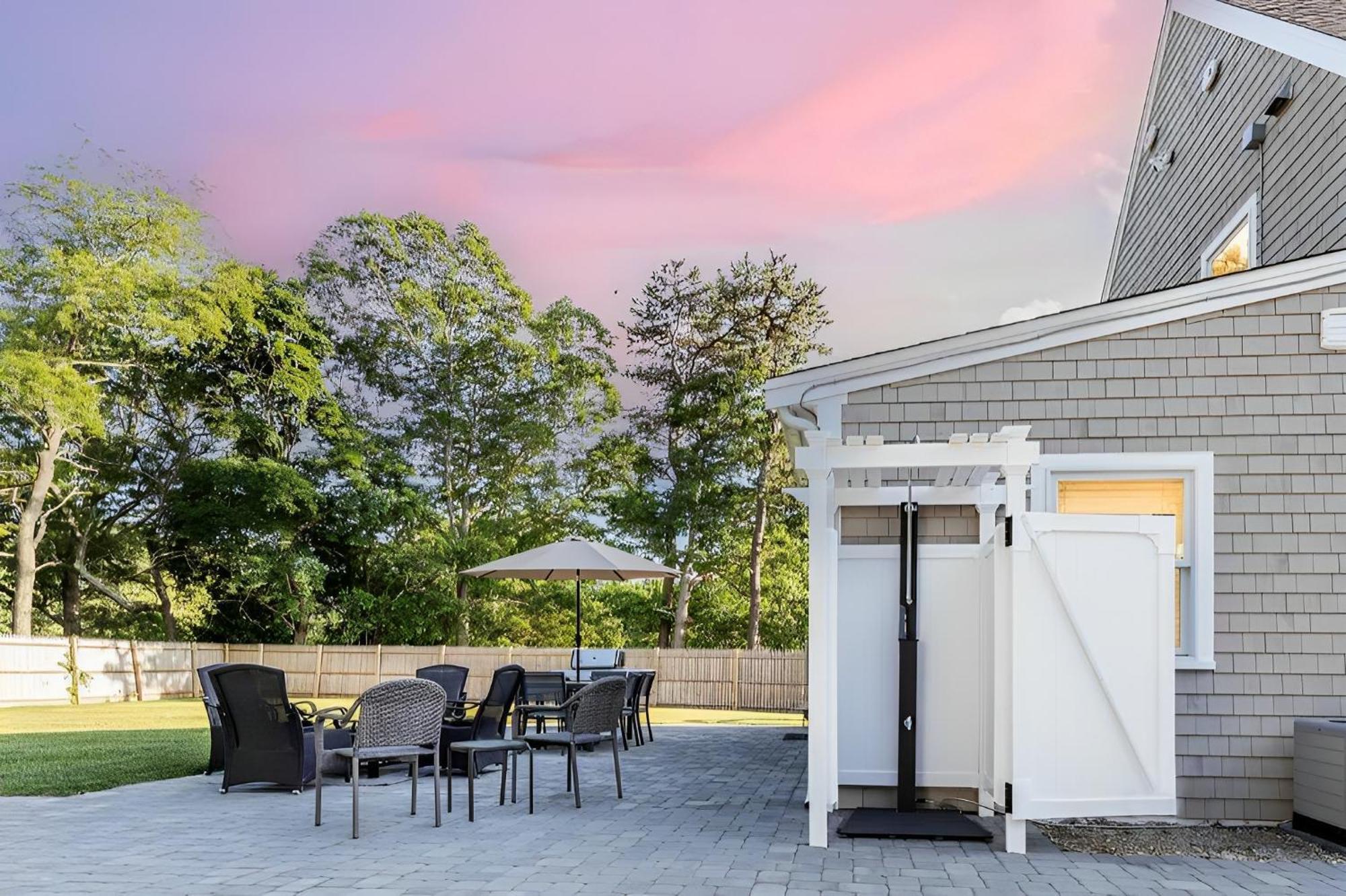 Renovated & Sophisticated Home Near Beach & Shops! Barnstable Exteriör bild