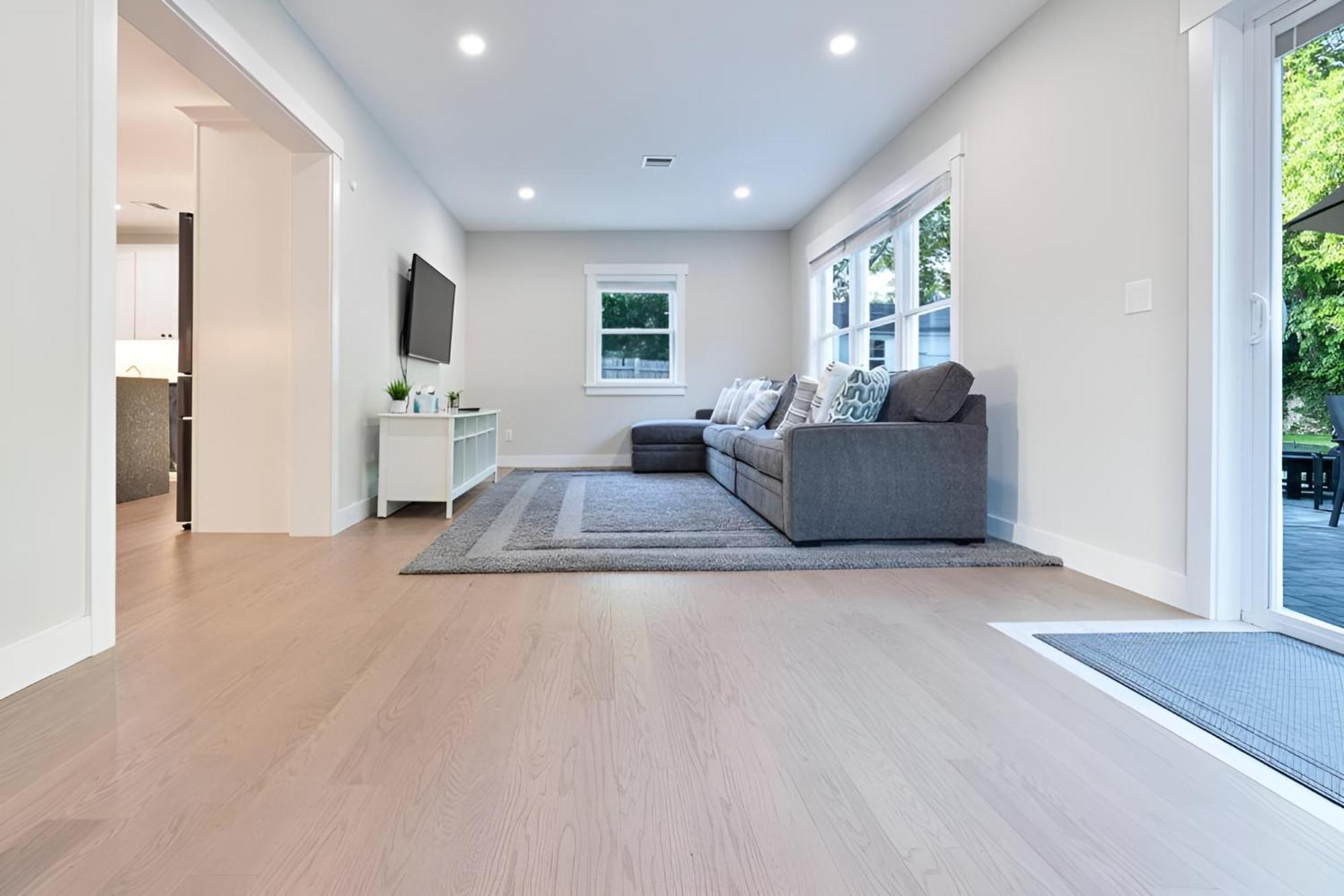 Renovated & Sophisticated Home Near Beach & Shops! Barnstable Exteriör bild