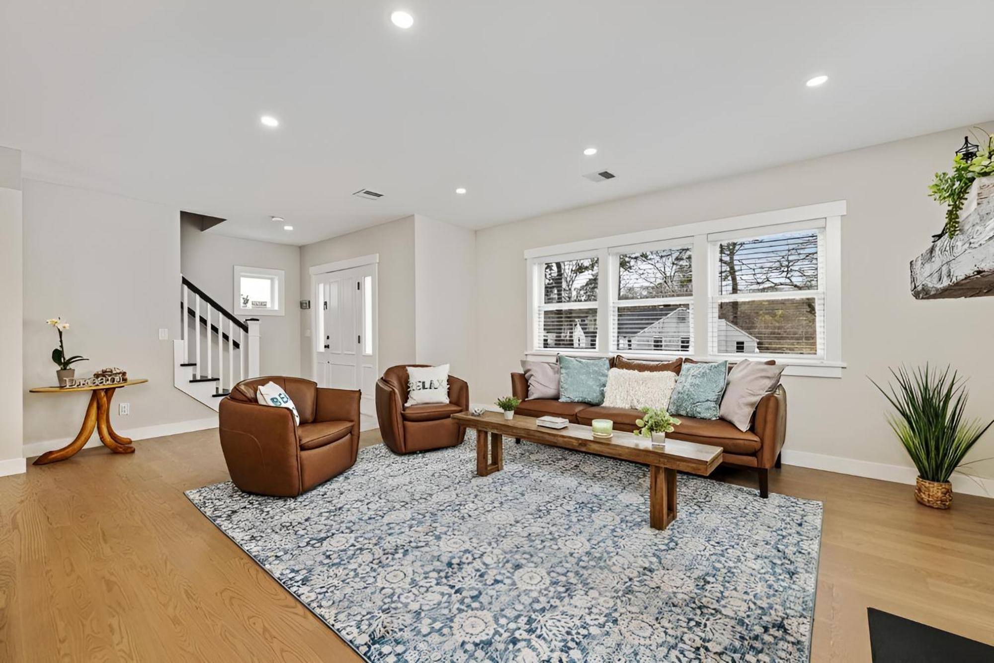 Renovated & Sophisticated Home Near Beach & Shops! Barnstable Exteriör bild