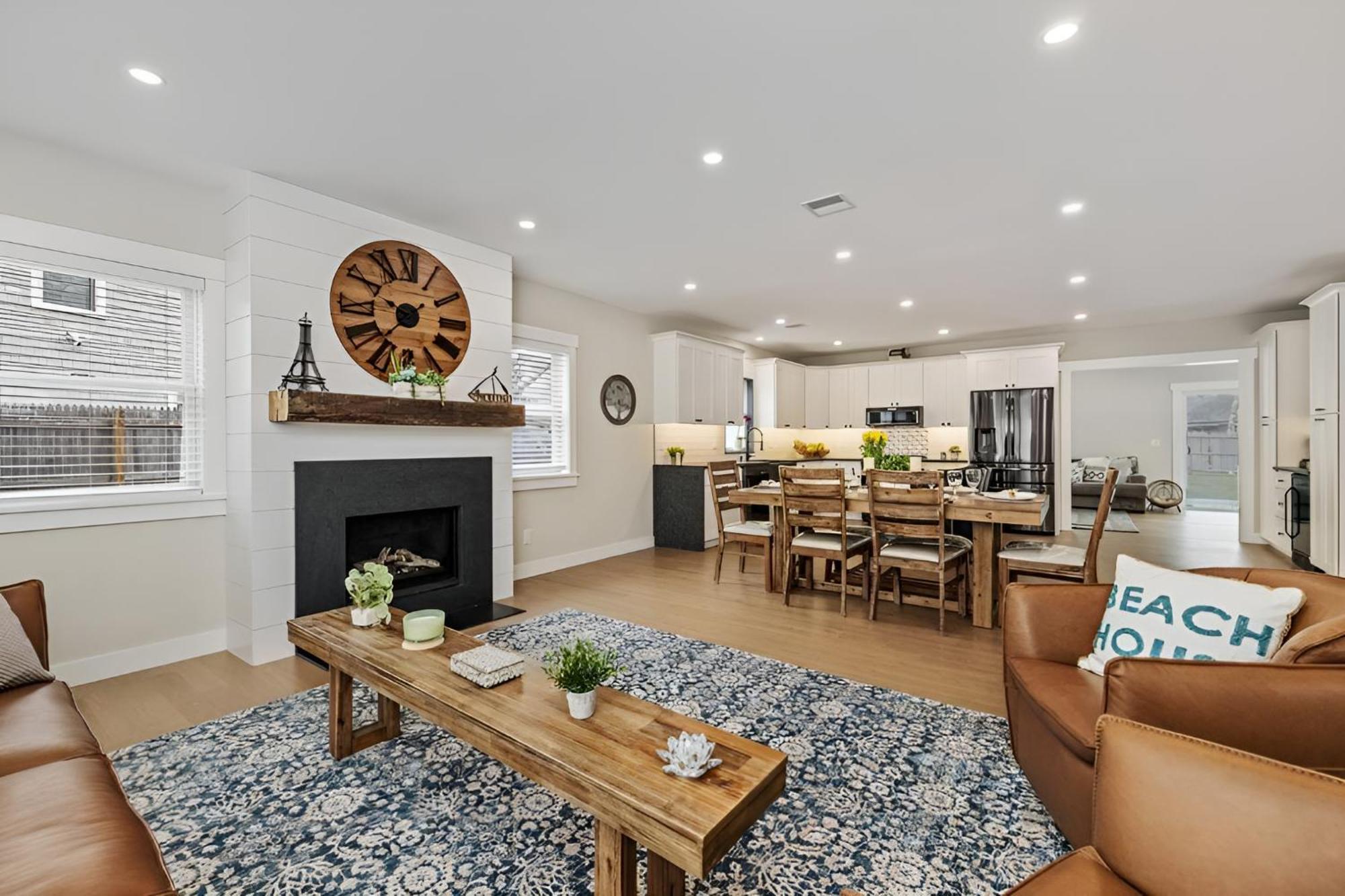 Renovated & Sophisticated Home Near Beach & Shops! Barnstable Exteriör bild