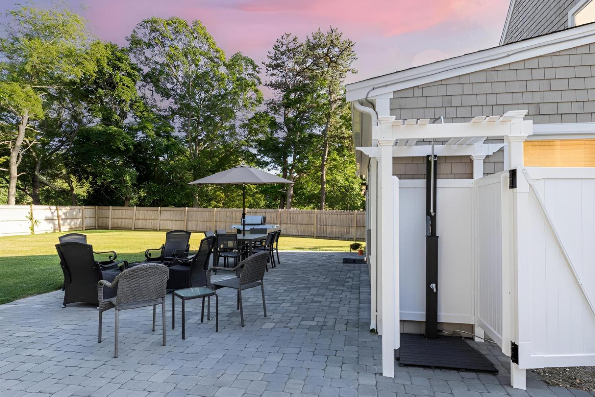Renovated & Sophisticated Home Near Beach & Shops! Barnstable Exteriör bild